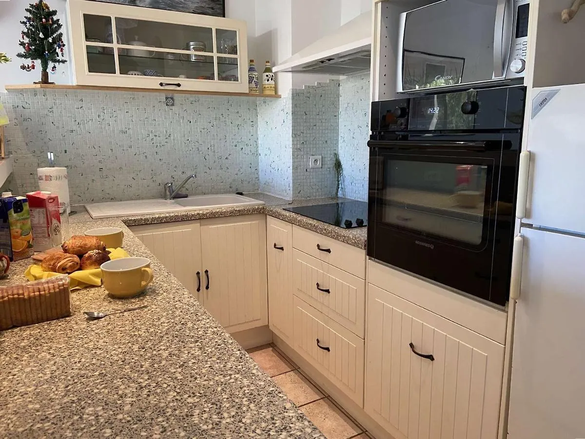 Apartment Appartement Climatise 2 Pieces, 4 Couchages, A Frejus, Proche Plage Et Commerces, Parking Securise - Fr-1-226A-122 France