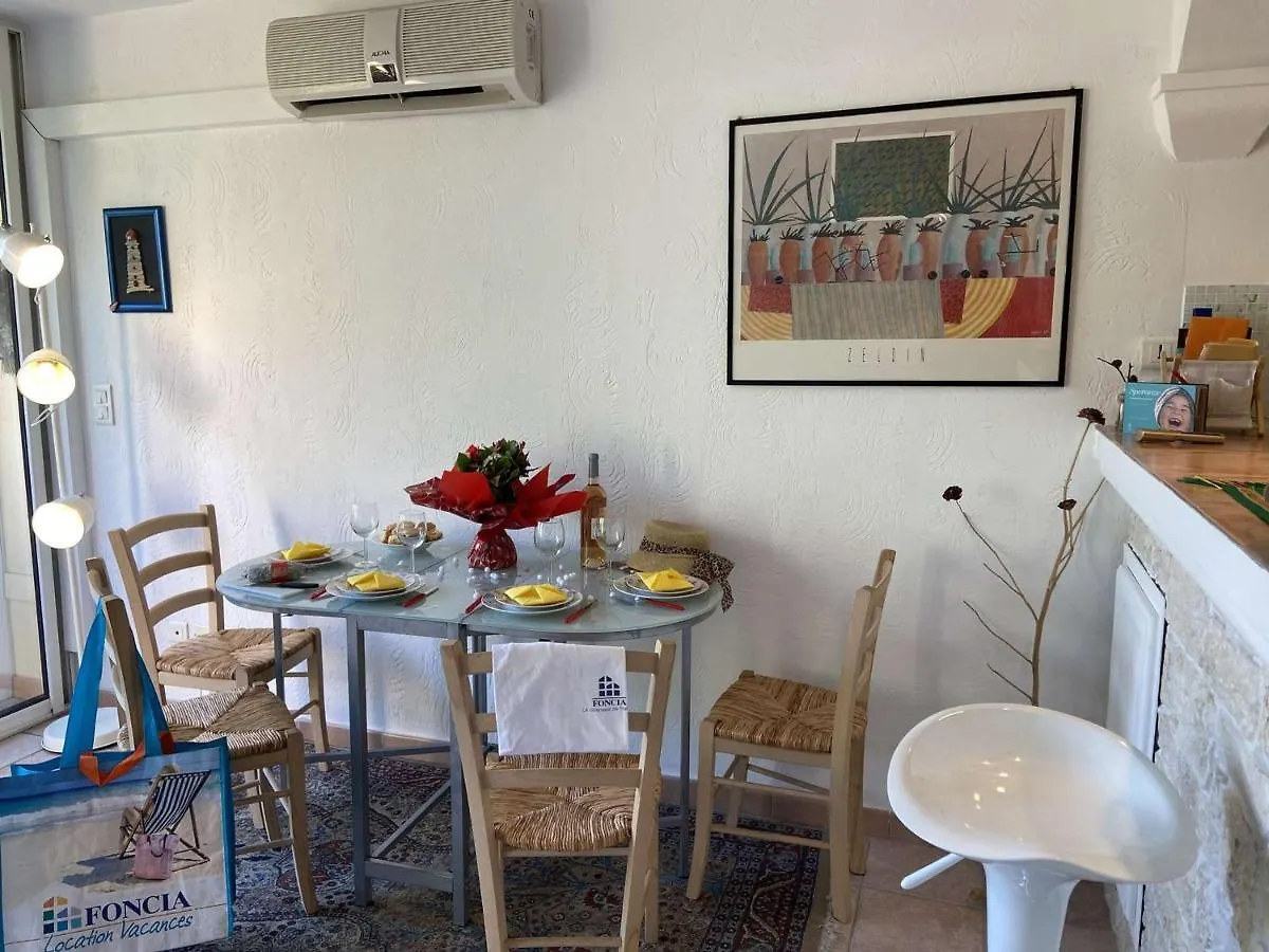 Apartment Appartement Climatise 2 Pieces, 4 Couchages, A Frejus, Proche Plage Et Commerces, Parking Securise - Fr-1-226A-122